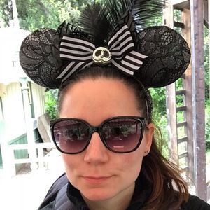 Meet your Posher, Pamela